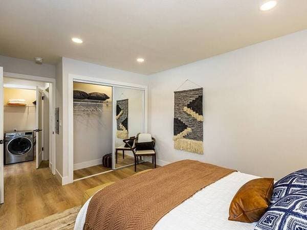 2BR/1BA Apartment on N Main Street · Walnut Creek photo 3