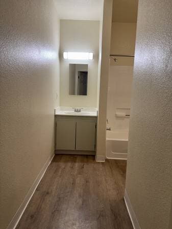 3BR/2BA Apartment on E Reed Street · San Jose photo 5