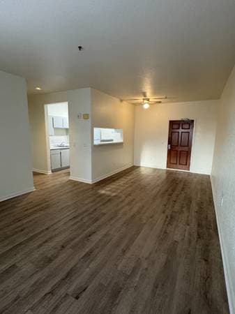 3BR/2BA Apartment on E Reed Street · San Jose photo 2