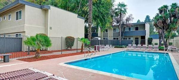Trestles Apartments photo 3