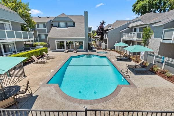 2BR/2BA Apartment on South Bascom Avenue · Campbell photo 3