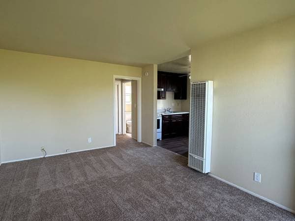 0BR/1BA Apartment on Oak Ave · Redwood City photo 5