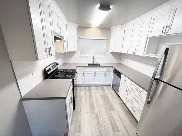 2BR/2BA Apartment on California St · Los Altos photo 1