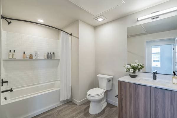 2333 Calle Del Mundo Santa Clara, CA 95054 photo 3