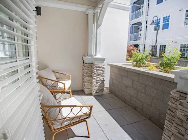 1BR/1BA Apartment on Bayswater Ave · San Mateo photo 1