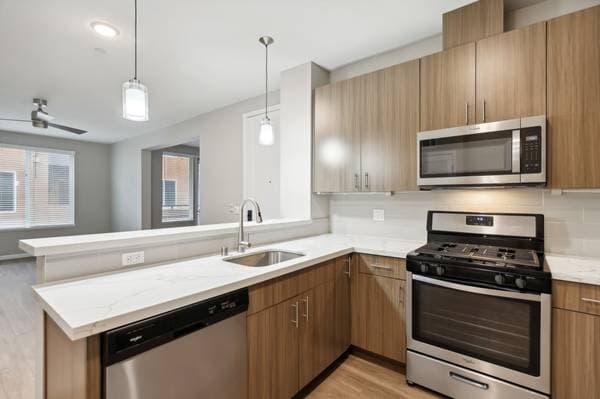 1BR/1BA Apartment on Baywood Drive · Petaluma photo 4