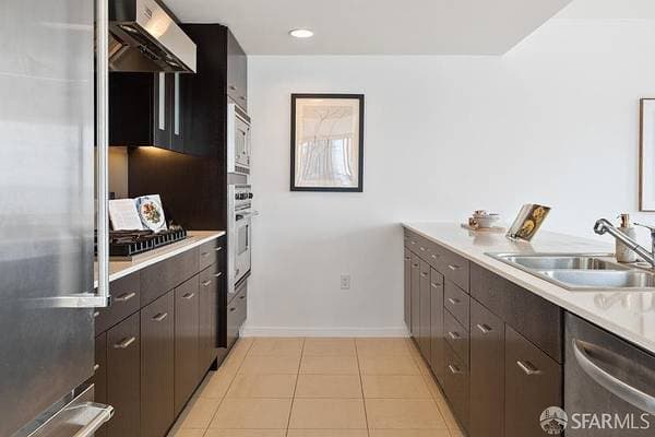 2BR/2BA Condo · San Francisco photo 4