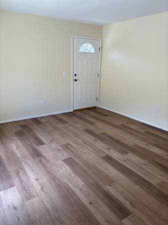 2BR/1BA Duplex · Cotati photo 3