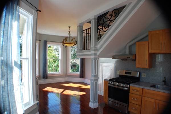 2BR/1BA Apartment · Berkeley photo 1