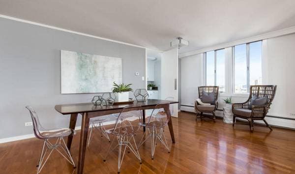 2BR/2BA Condo on Pacific Ave - 7d · San Francisco photo 4