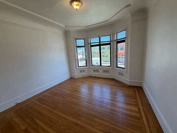 Apartments on Taraval Street · San Francisco photo 5