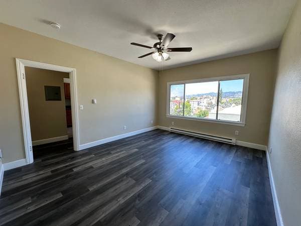 Apartments on Brooklyn Avenue · Oakland photo 1