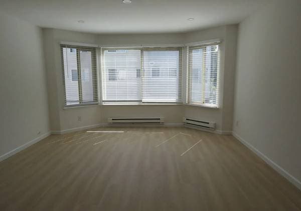 Apartments on Lincoln Way · San Francisco photo 2
