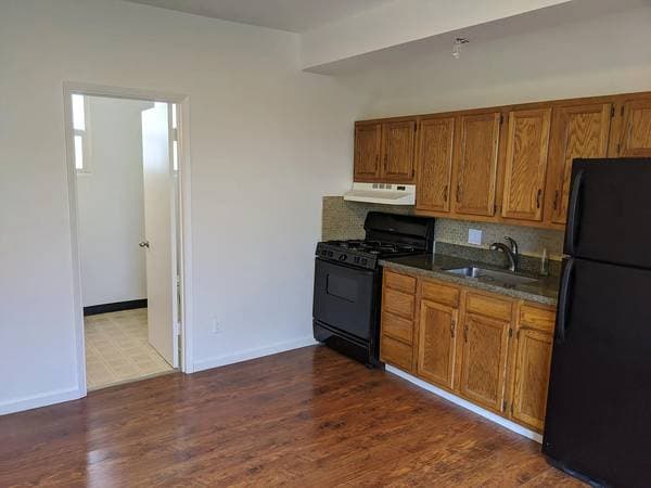 Apartments on San Pablo Avenue · Emeryville photo 1