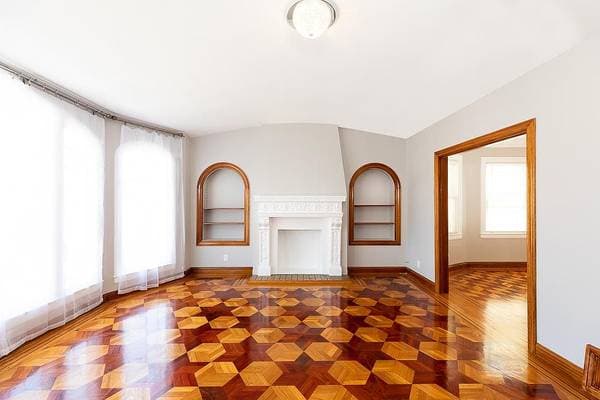 Stunning 2BD/1BA Contemporary Home with Pacific Ocean Views photo 3
