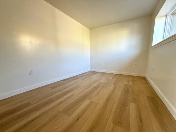 2BR/1BA In Law Adu · Daly City photo 5