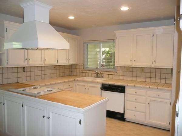 3BR/2BA Single Family House · Livermore photo 2