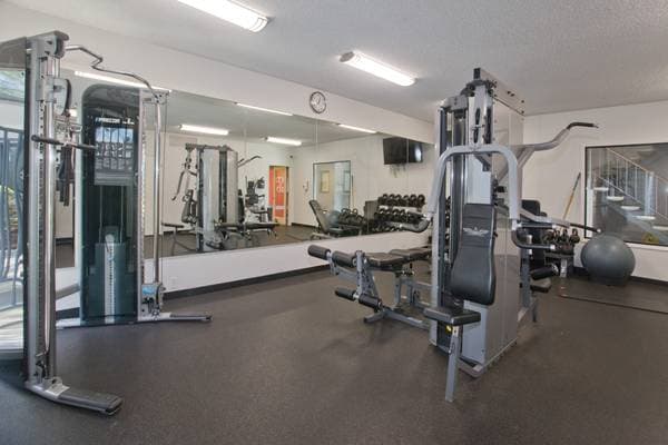 2BR/2BA Apartment on Catamaran Street · San Mateo photo 4