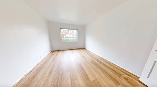 1BR/1BA Apartment on Tapia · San Francisco photo 5
