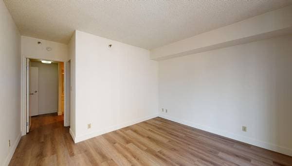 1BR/1BA Apartment on O'Farrell Street · San Francisco photo 3