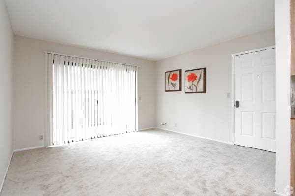 2BR/1BA Condo on Arnold Drive · Pleasant Hill photo 2