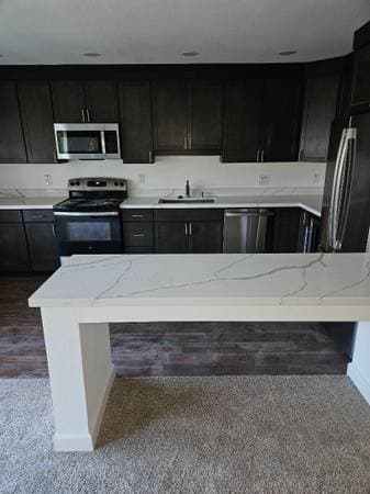2BR/2BA Apartment on Shell Boulevard · San Mateo photo 2