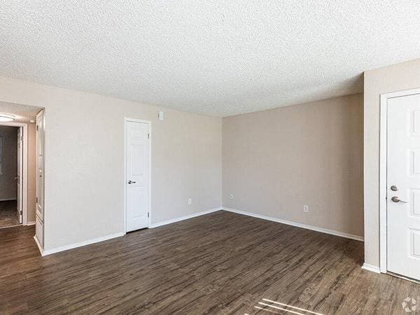 1BR/1BA Apartment on Peach Tree Drive · Fairfield photo 4