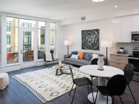1BR/1BA Apartment on Fifth St. · Berkeley photo 3