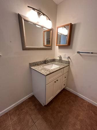 4BR/2BA Single Family House · Concord photo 5