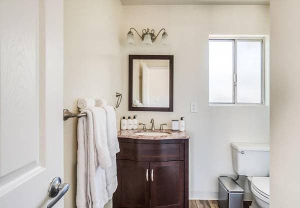 0BR/1BA Apartment on Westcliffe Lane · Walnut Creek photo 3