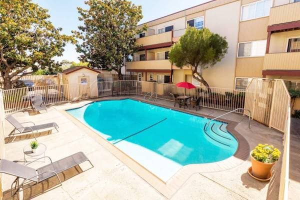1BR/1BA Apartment on Bancroft Ave · San Leandro photo 4
