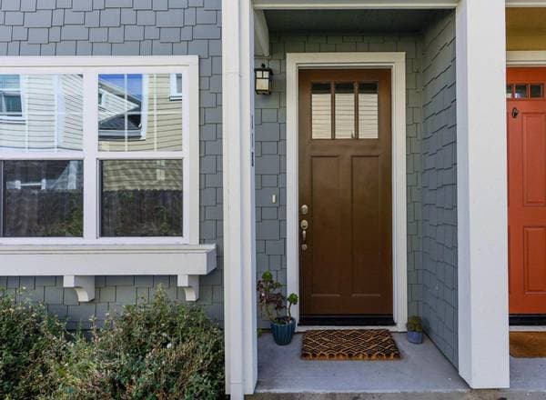 Townhouses on Hansen Way · Petaluma photo 2