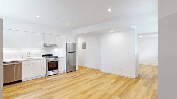 1BR/1BA Apartment on Washington St - 27 · San Francisco photo 3