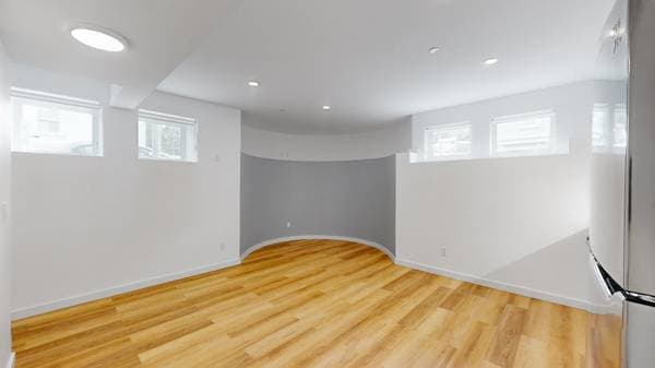 1BR/1BA Apartment on Washington St - 27 · San Francisco photo 4