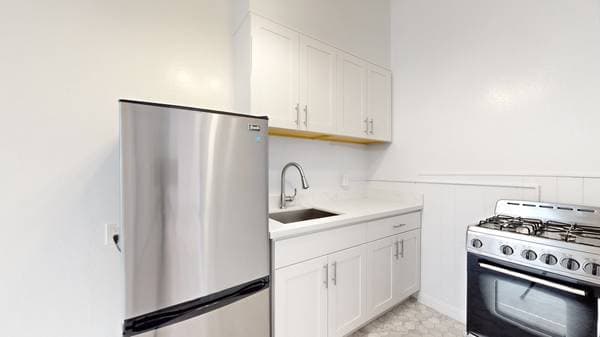 0BR/1BA Apartment on Washington St - 14 · San Francisco photo 1