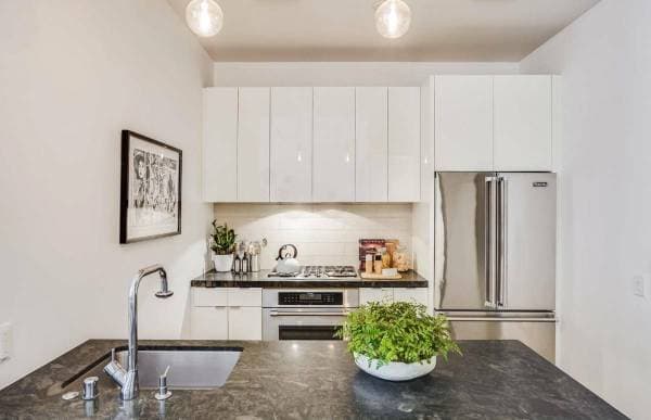 2BR/2BA Condo on Mint Plaza - 304 · San Francisco photo 1