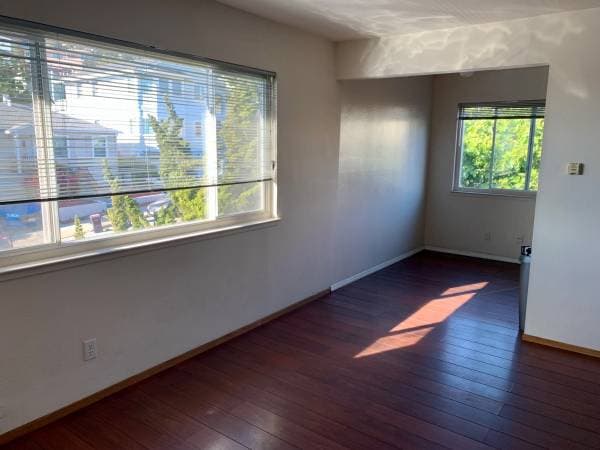 2BR/1BA Duplex · Albany photo 3