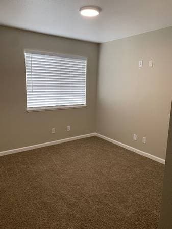 Apartments on Foothill Boulevard · Oakland photo 4