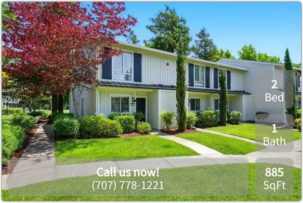 2BR/1BA Apartment on Lakeville Cir · Petaluma photo 1