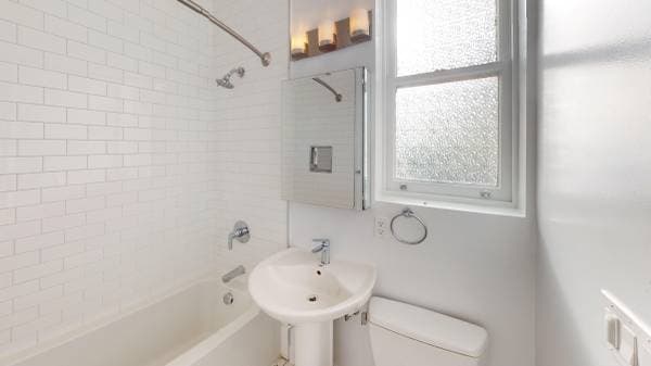 1BR/1BA Apartment on Clay · San Francisco photo 5