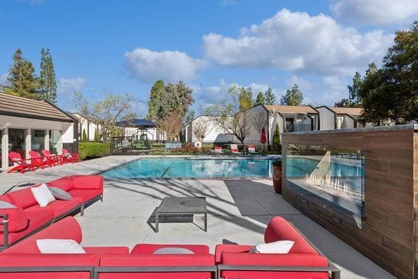 3BR/2BA Apartment on St Paul Dr · Santa Rosa photo 4