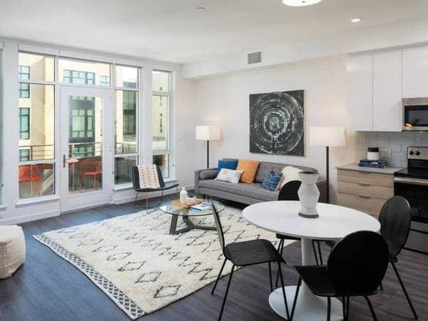 1BR/1BA Apartment on Fifth St. · Berkeley photo 5