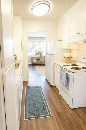 2BR/1BA Apartment on N Main St · Walnut Creek photo 3