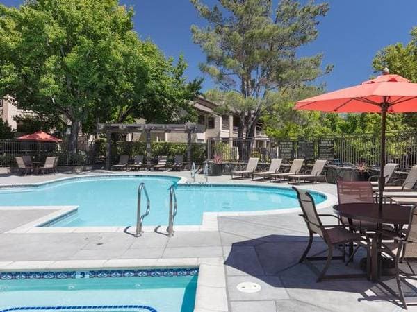 0BR/1BA Apartment · San Ramon photo 2