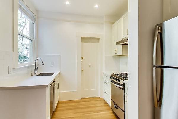 Apartments on Pine Street · San Francisco photo 2