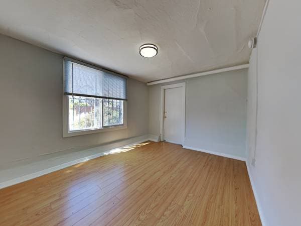 2BR/1BA Apartment on Alcatraz Ave · Oakland photo 4