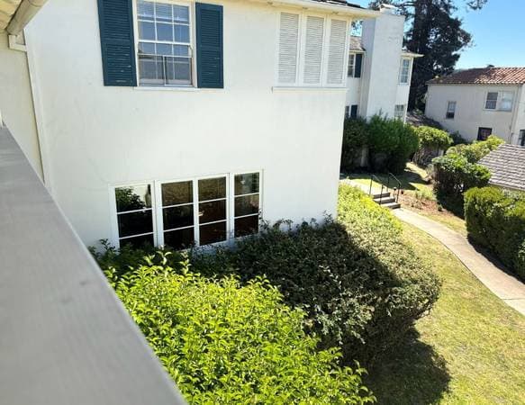 3BR/2BA Apartment on Spruce Street · Berkeley photo 3