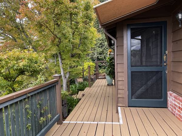 Duplexs on Sherwood Drive · Oakland photo 3