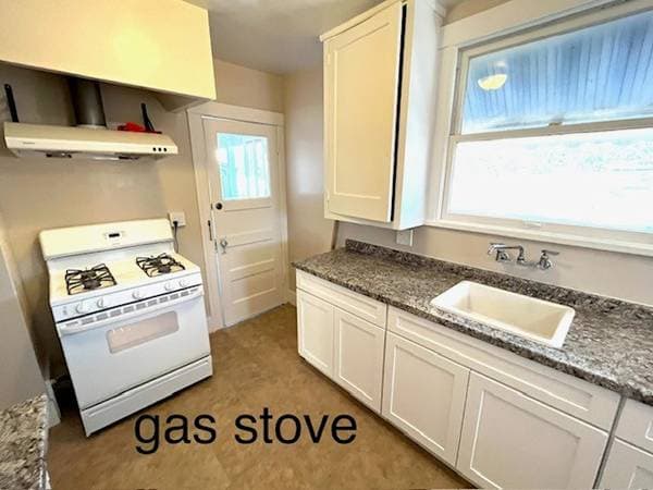 Apartments on Oakes Boulevard · San Leandro photo 2