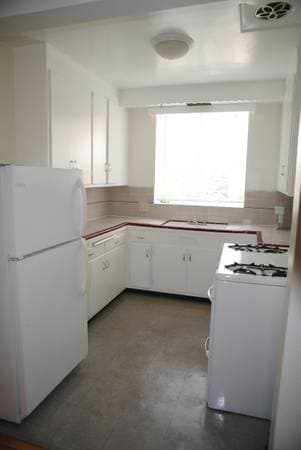 Apartments on Orange St · Oakland photo 5